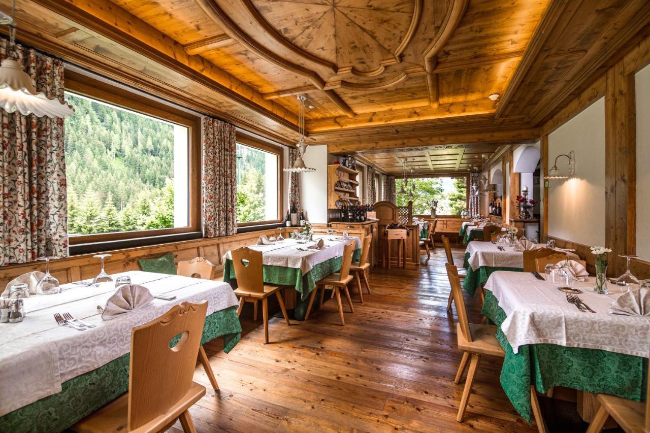 Hotel Salvan Campitello di Fassa Exteriér fotografie